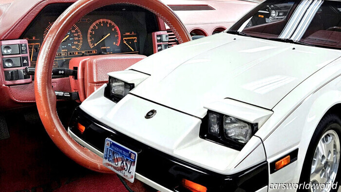 Este Nissan 300ZX de 1985 aún reproduce sus grandes éxitos en casete | Carscoops